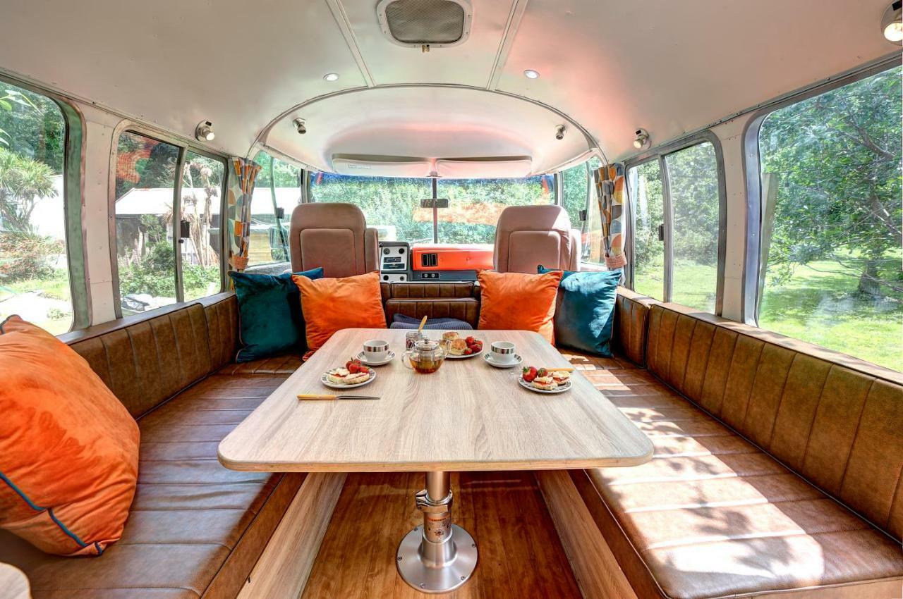Glamping 1970 American Airstream Motorhome Ponsanooth Kültér fotó