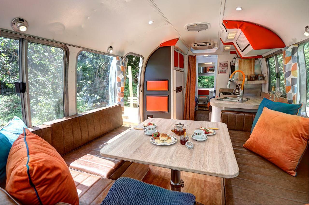 Glamping 1970 American Airstream Motorhome Ponsanooth Kültér fotó